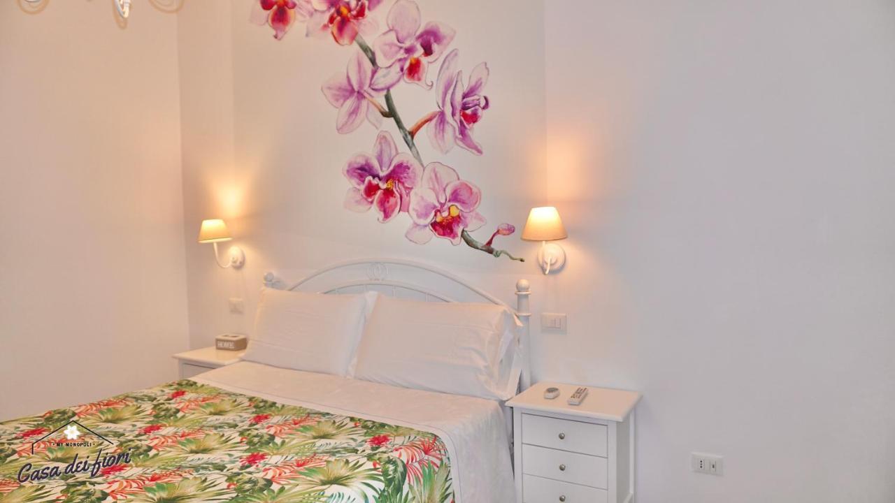 My Monopoli- Casa Dei Fiori "Orchidea" Centro Storico Hotel Luaran gambar